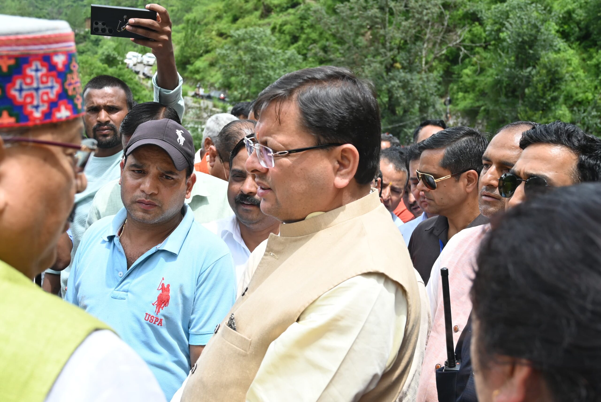 सीएम धामी ने आपदाग्रस्त जखन्याली क्षेत्र का दौरा किया, प्रभावितों को हरसंभव सहायता दी जायेगी