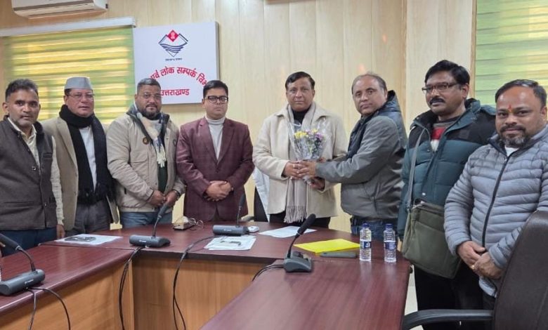 उत्तराखण्ड फिल्म एंड म्यूजिक एसोसिएशन के प्रतिनिधिमंडल ने बंशीधर तिवारी से की भेंट