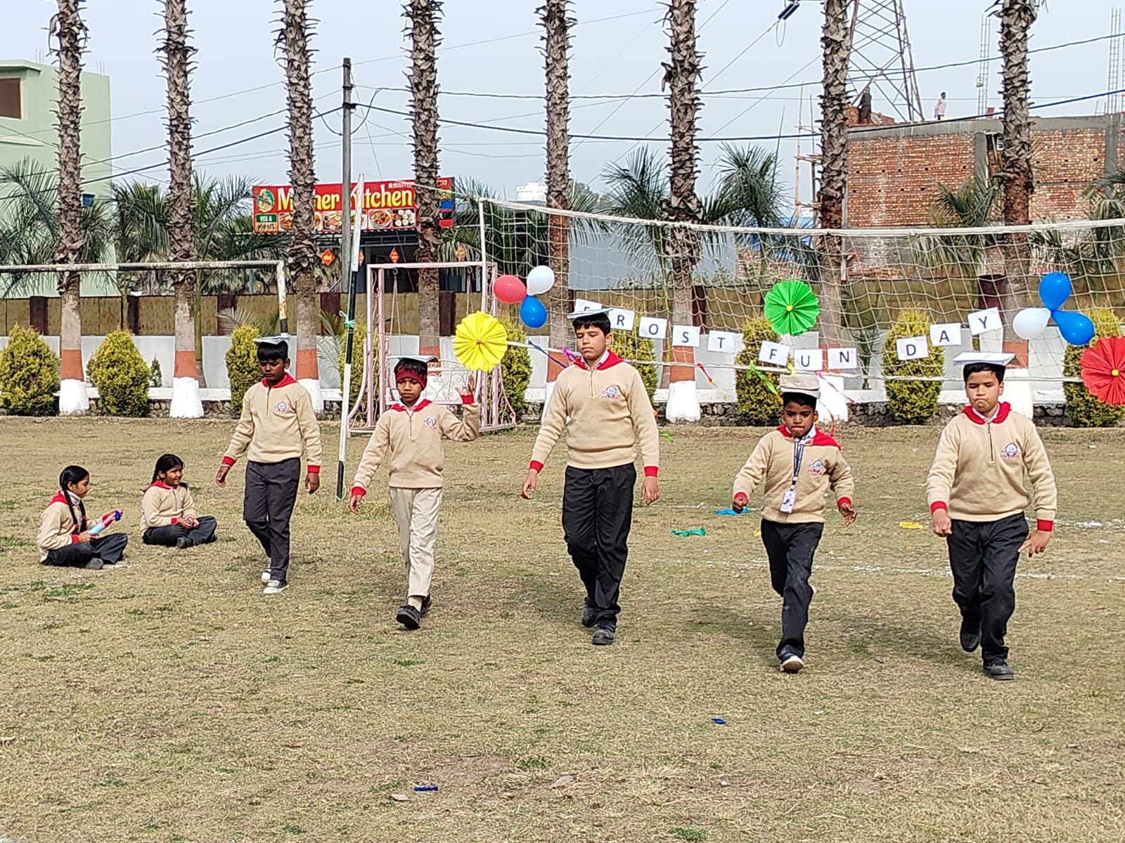 जीआरडी एकेडमी में हर्ष, उल्लास और मधुर स्मृतियों के साथ संपन्न हुआ “फ्रॉस्ट फन डे”